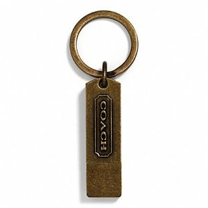 Coach 8GB USB KEY RING COACH F67096
